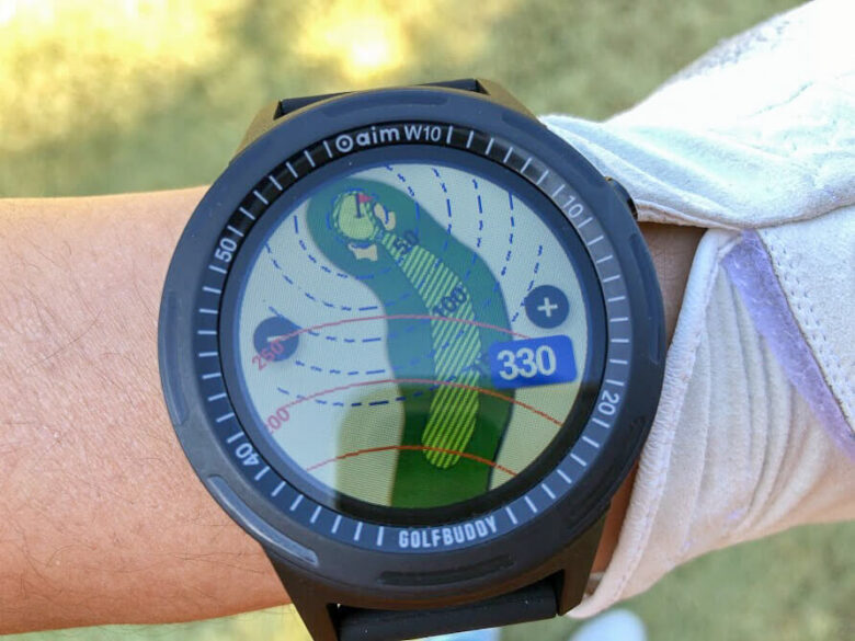 GOLFBUDDY AIM W10評価レビュー】フルカラーで精度も高い時計型ゴルフ 
